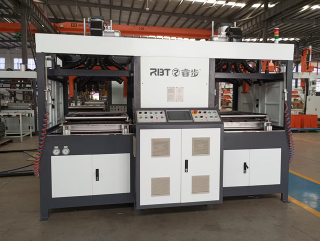 20インチ荷物真空成形機